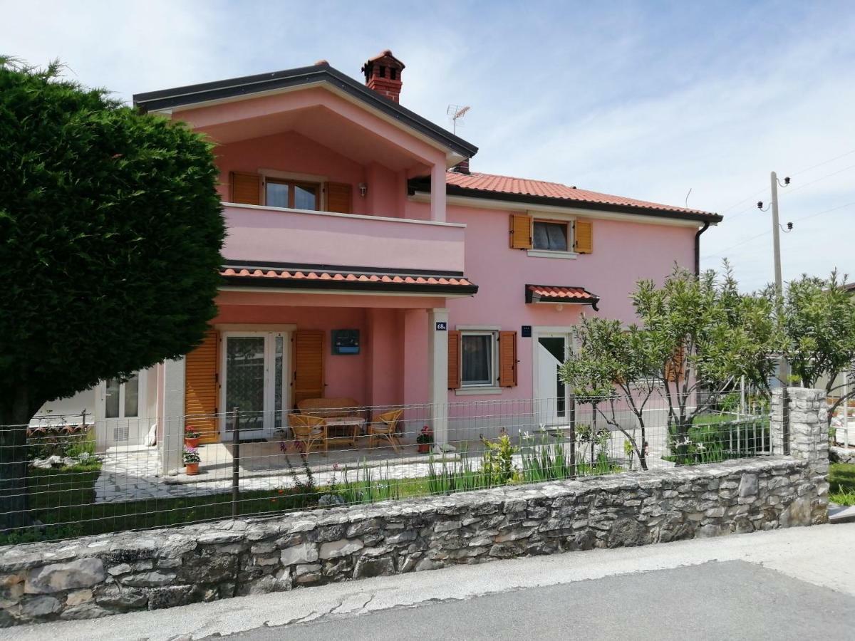 Apartmani Vesna Buje Luaran gambar